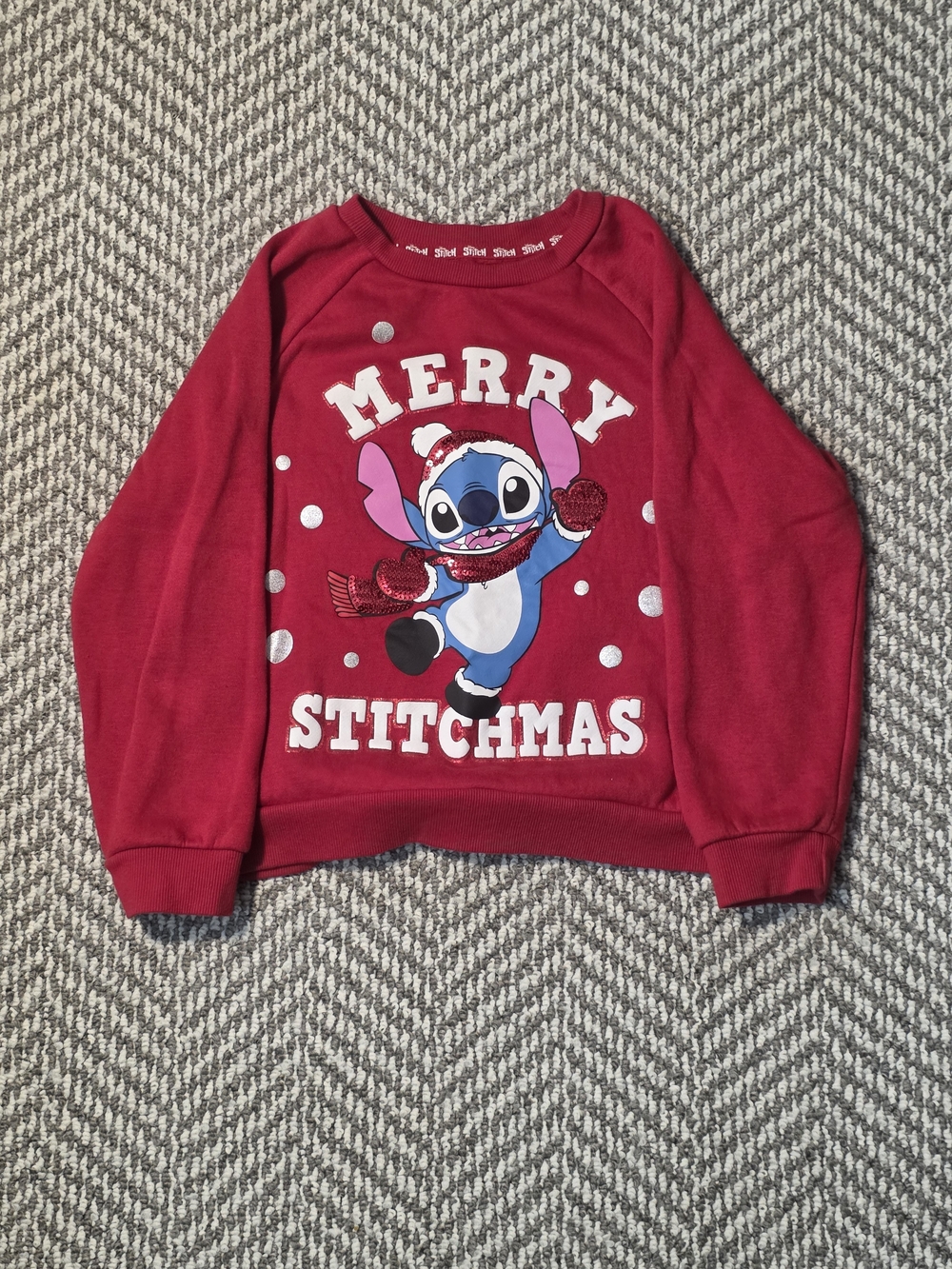 Disney Primark Stitch Christmas Sweatshirt Kids Size 6-7Yrs Red Holiday Crewneck